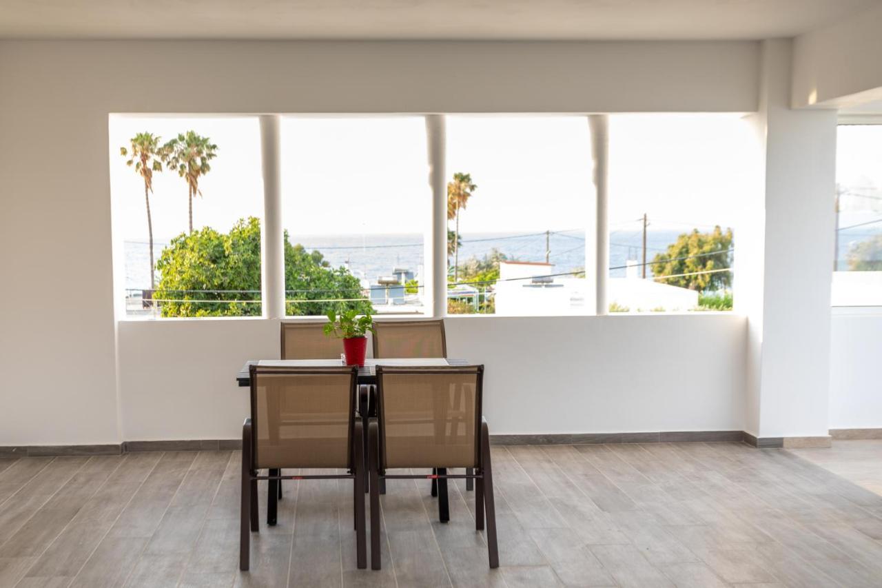 On The Breeze 1 Apartment Kos Town Exterior photo